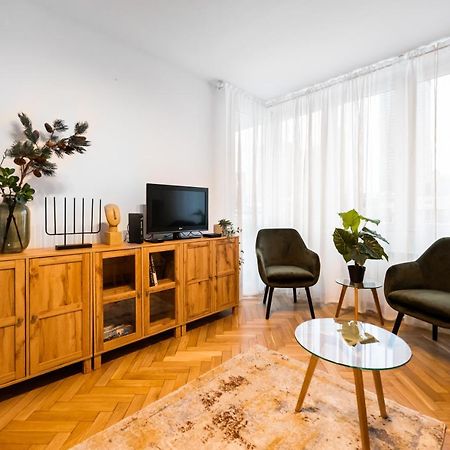 Metro Swietokrzyska Boho Aesthetic Apartment 바르샤바 외부 사진