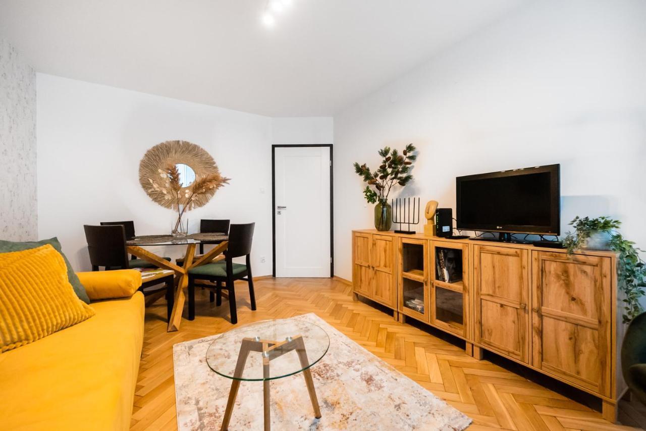 Metro Swietokrzyska Boho Aesthetic Apartment 바르샤바 외부 사진