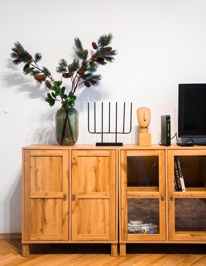 Metro Swietokrzyska Boho Aesthetic Apartment 바르샤바 외부 사진